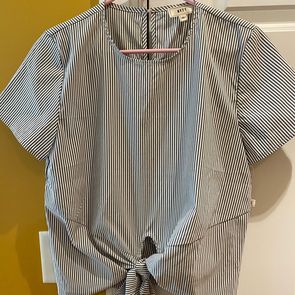 NYTT striped tie front blouse